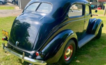 Ford-tudor-1937-black-4