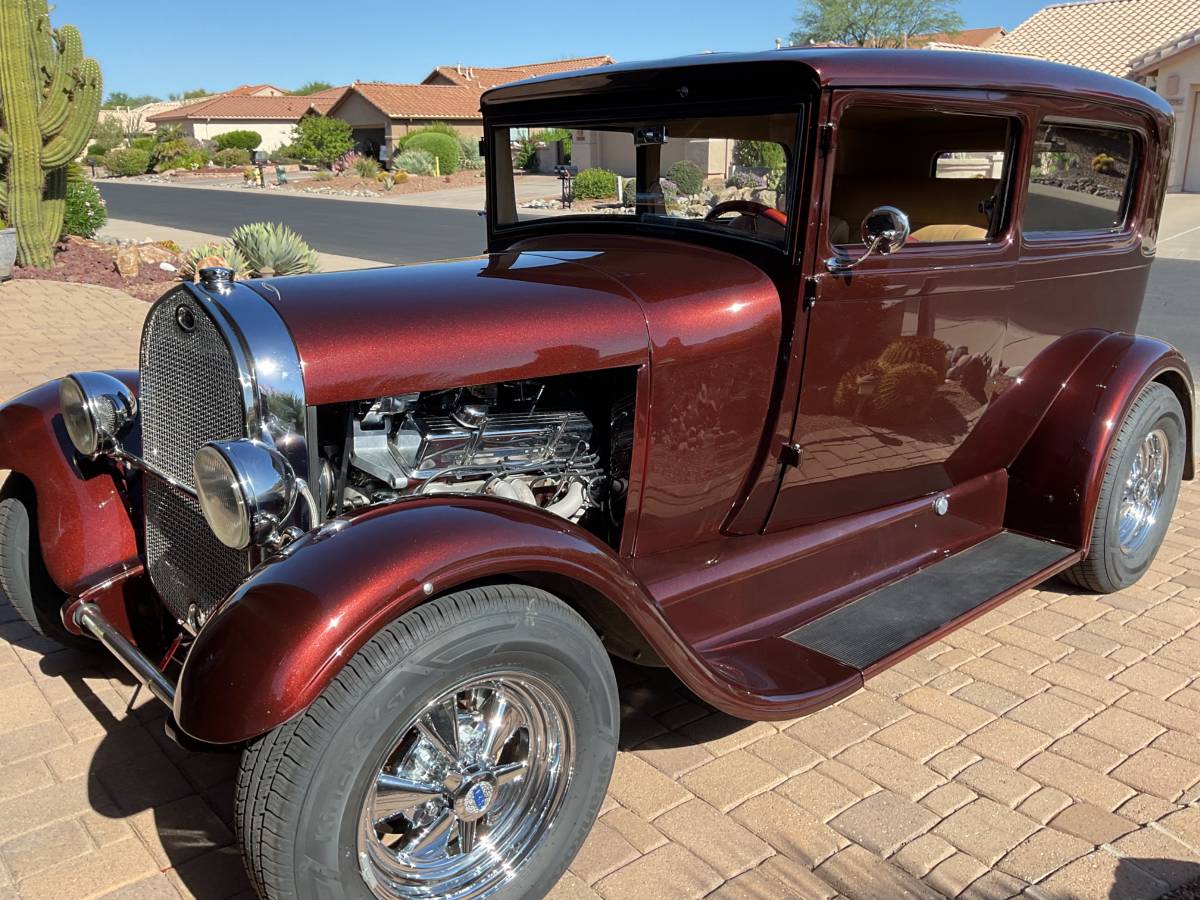 Ford-tudor-sedan-1929-brown-3