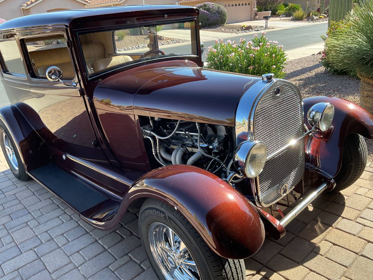 Ford-tudor-sedan-1929-brown-6