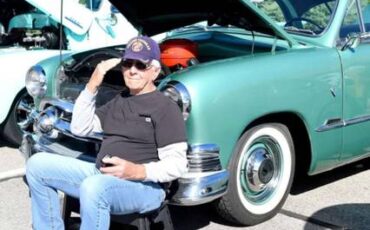 Ford-victoria-1951-green-7