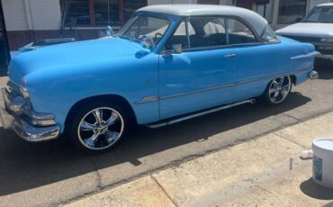 Ford-victoria-shoe-box-1951-blue-1
