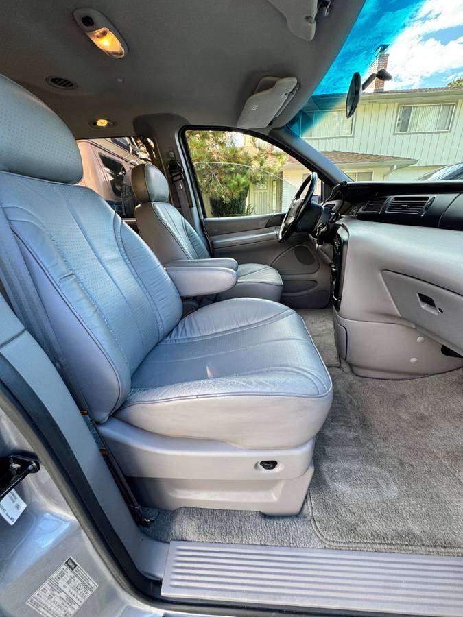 Ford-windstar-1995-15