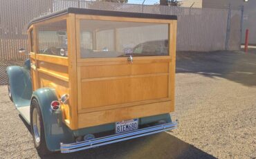 Ford-woody-1932-green-13