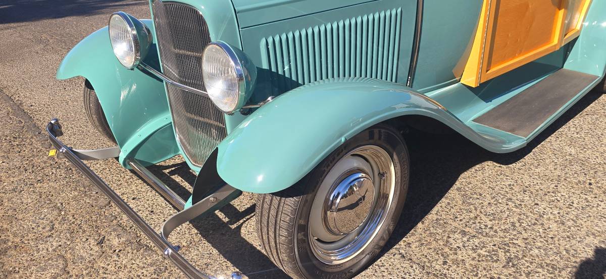 Ford-woody-1932-green-16