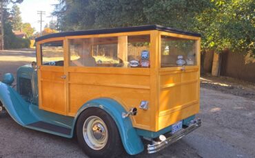 Ford-woody-1932-green-19