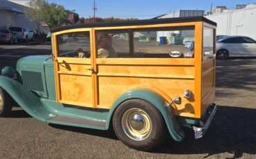 Ford-woody-1932-green-4