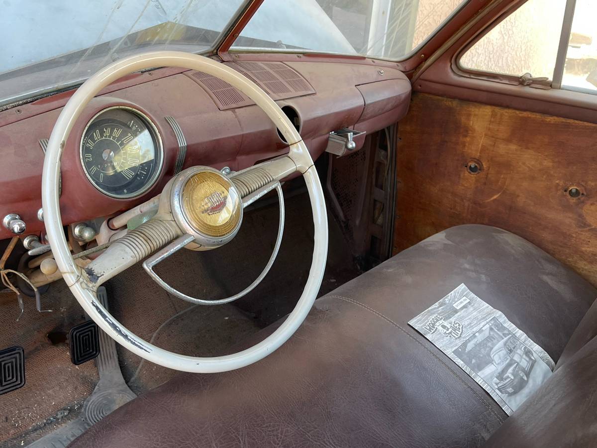 Ford-woody-custom-1949-green-11