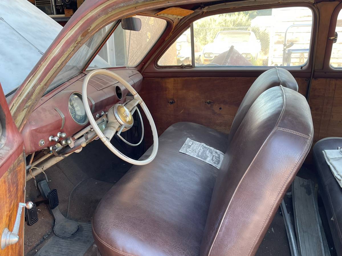 Ford-woody-custom-1949-green-12