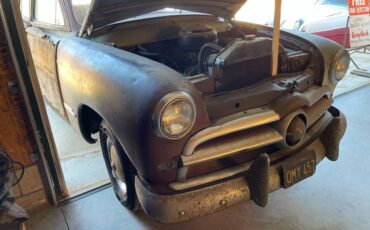 Ford-woody-custom-1949-green-3