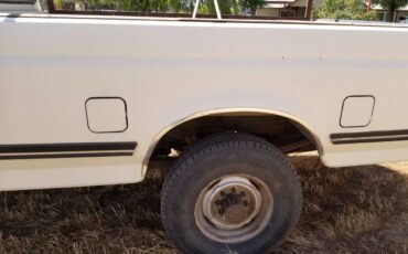 Ford-xlt-lariet-f-250-4x4-1990-white-5