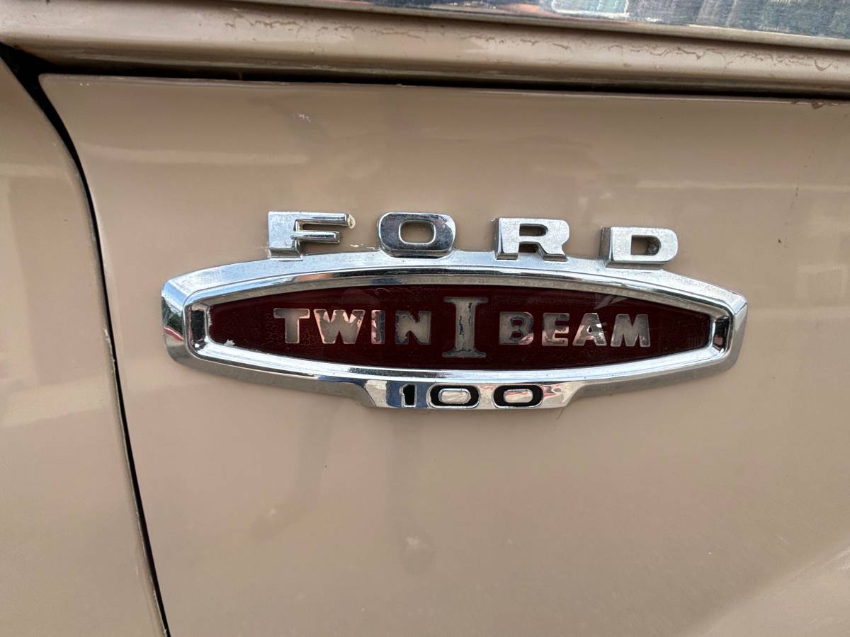 Fordf100-1966-6