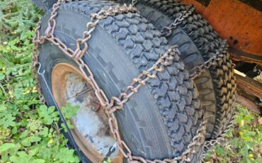 Fwd-all-wheel-drive-plowsander-diesel-1952-orange-7