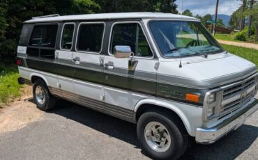 G-20-van-1990-custom