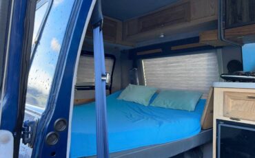 G20-van-1995-blue-2