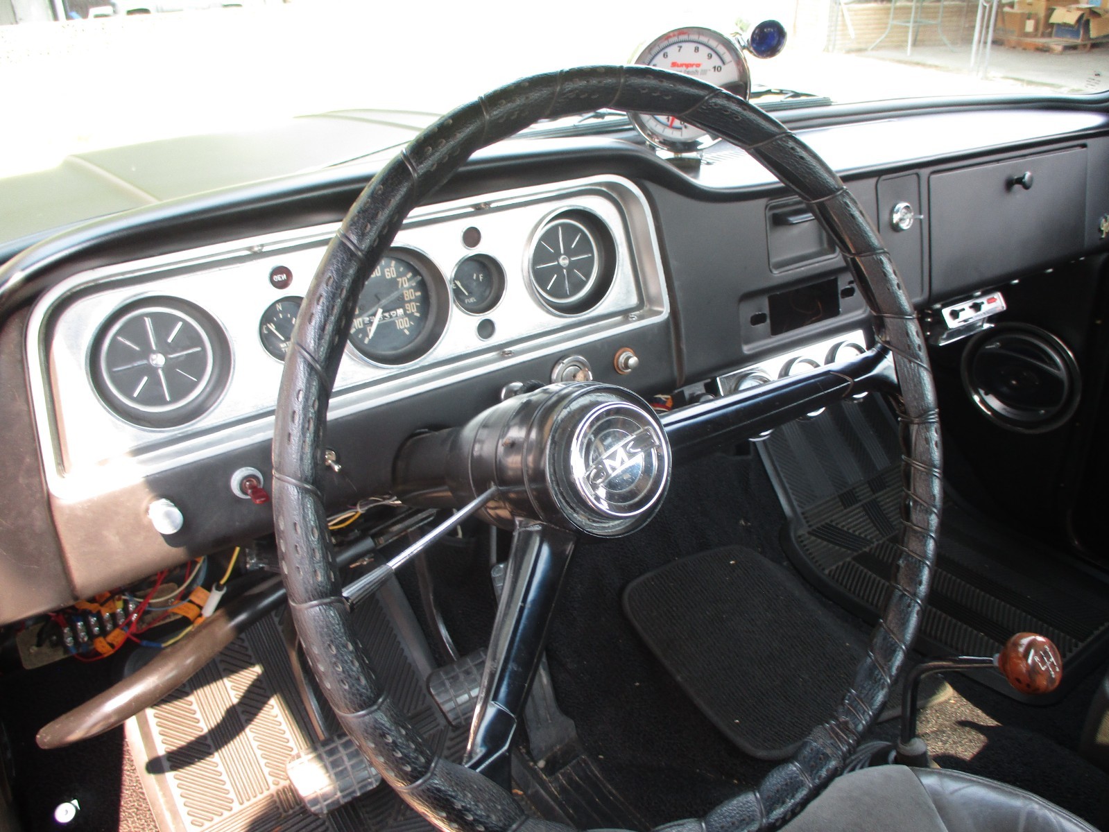 GMC-12-Ton-Pickup-1963-Standard-Cab-Pickup-35