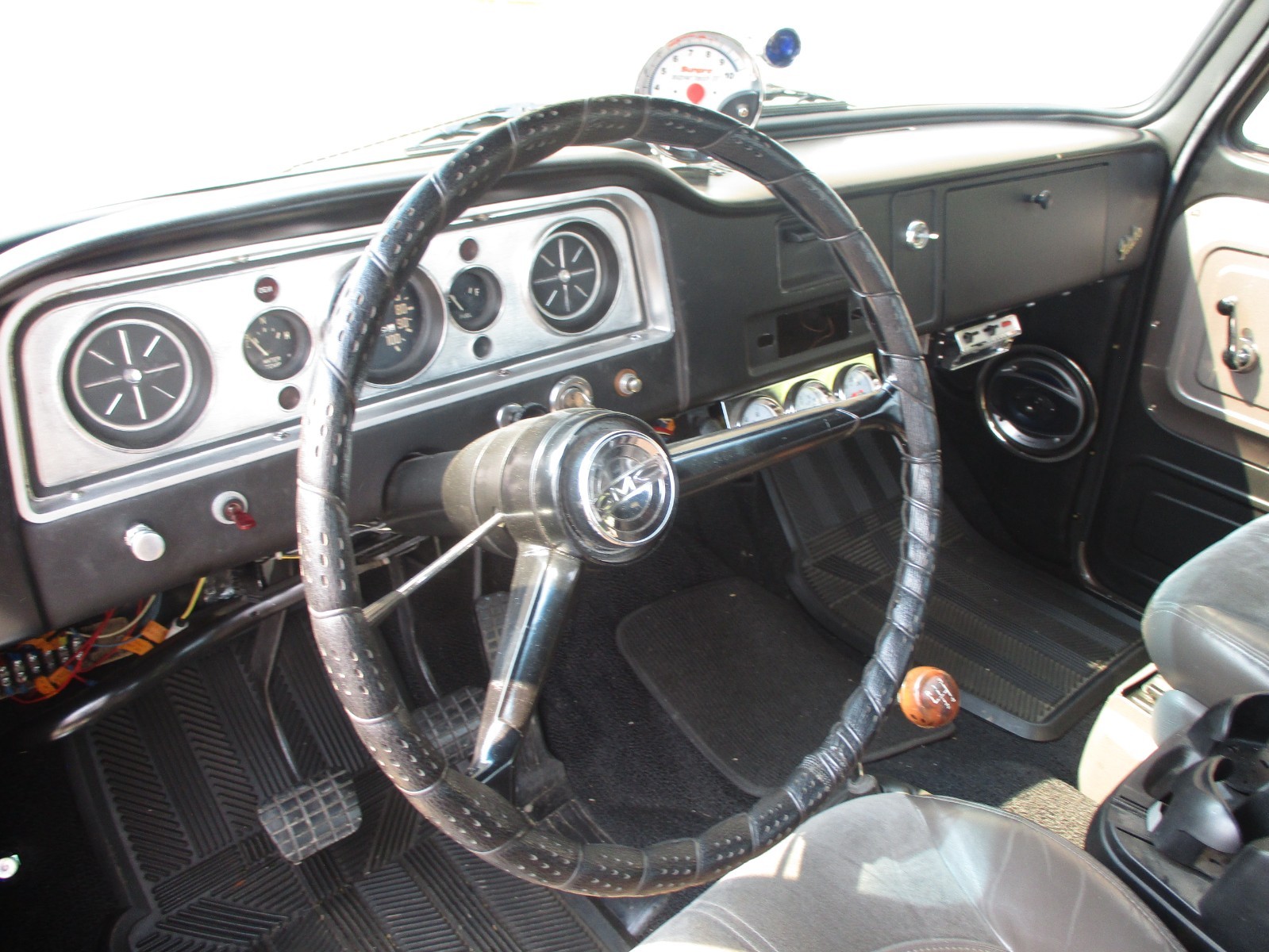 GMC-12-Ton-Pickup-1963-Standard-Cab-Pickup-9