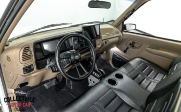 GMC-C1500-1996-Pickup-Truck-2