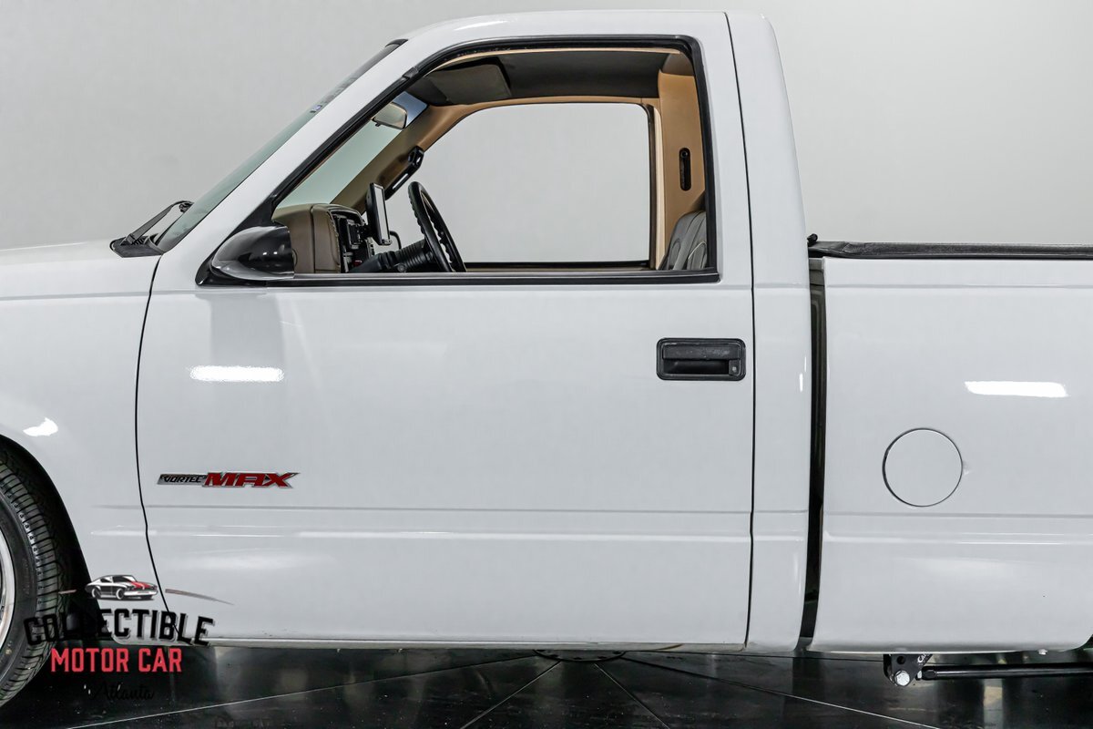 GMC-C1500-1996-Pickup-Truck-28