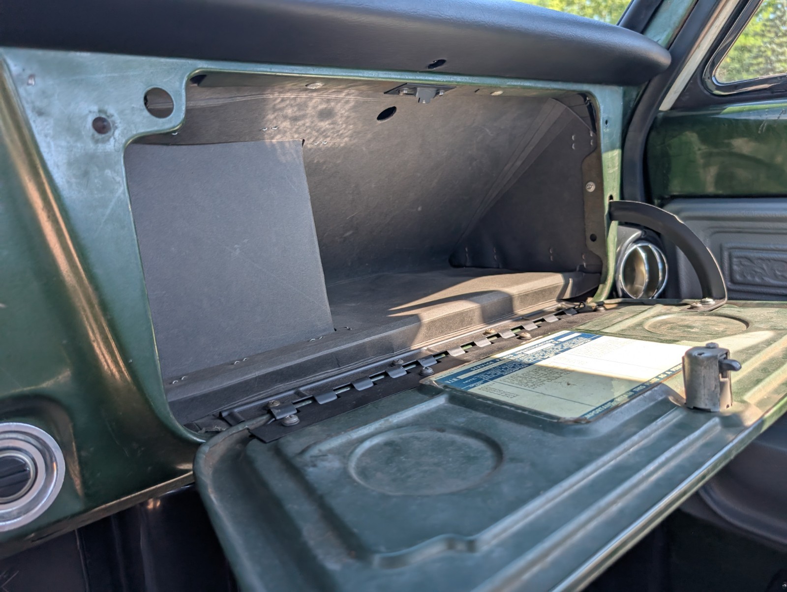 GMC-C15C1500-Pickup-1972-Crew-Cab-Pickup-16