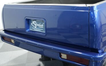 GMC-Caballero-1983-Pickup-Truck-21
