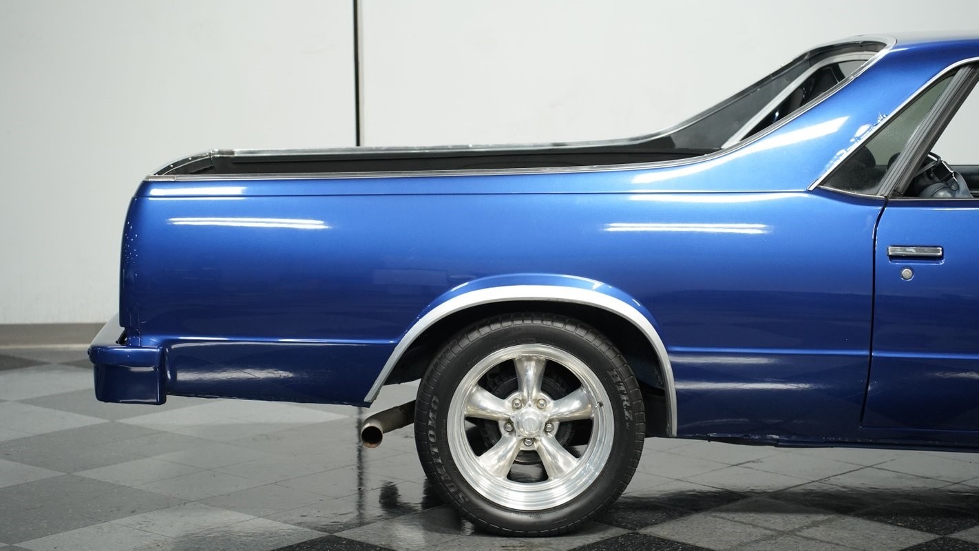 GMC-Caballero-1983-Pickup-Truck-23