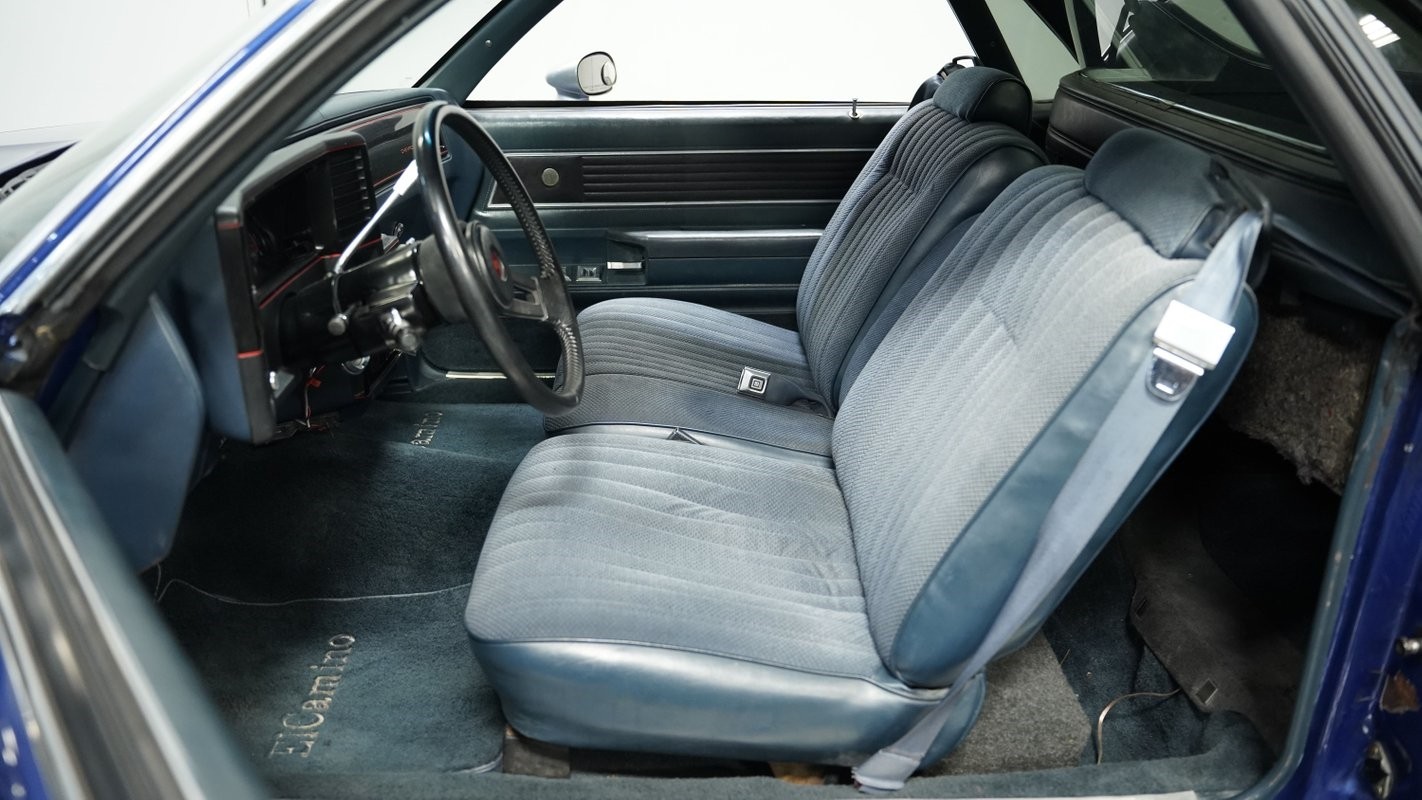 GMC-Caballero-1983-Pickup-Truck-29