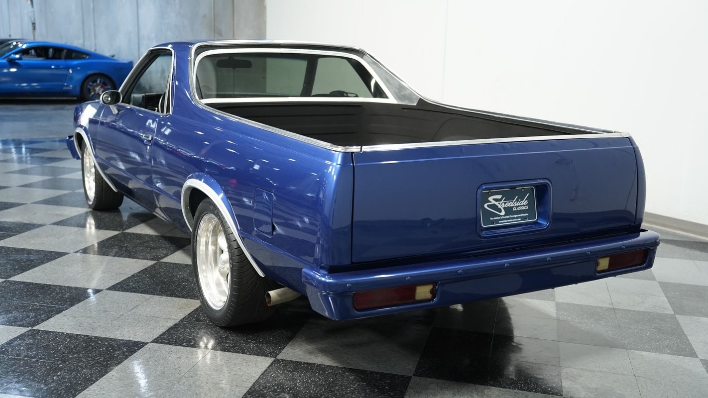 GMC-Caballero-1983-Pickup-Truck-8