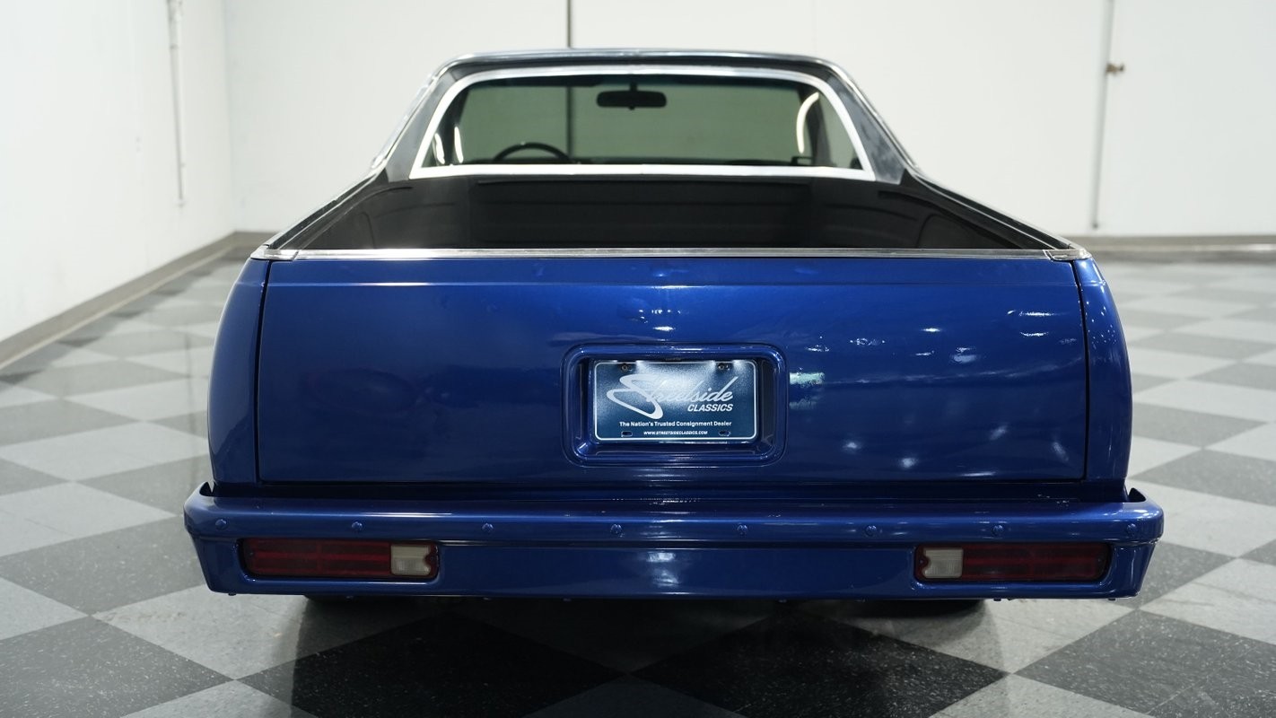 GMC-Caballero-1983-Pickup-Truck-9