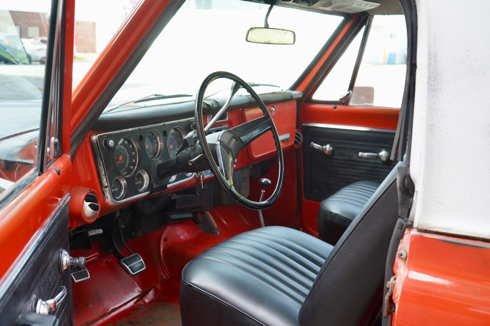 GMC-Jimmy-1971-17