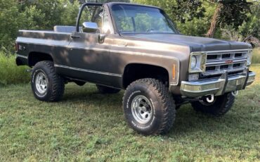 GMC-Jimmy-1975-SUV-2
