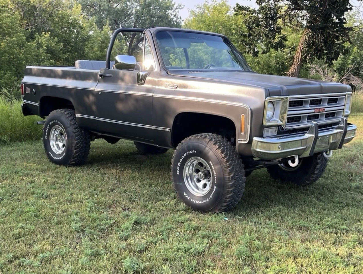 GMC-Jimmy-1975-SUV-2