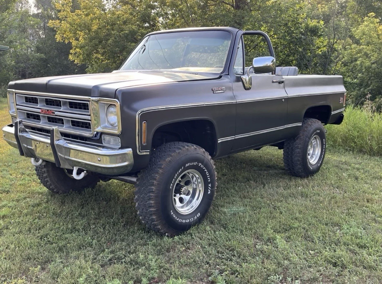 GMC-Jimmy-1975-SUV-3