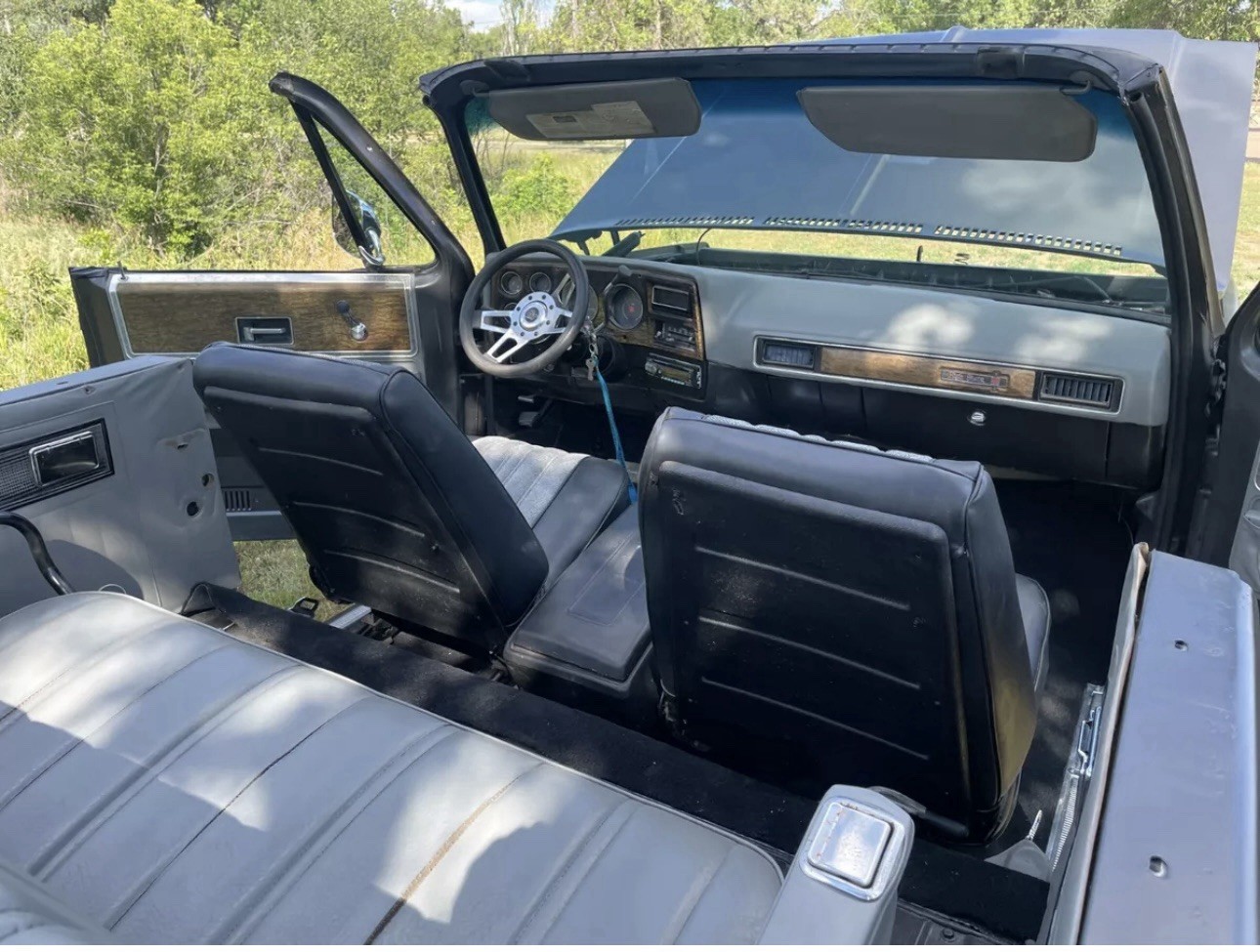 GMC-Jimmy-1975-SUV-7