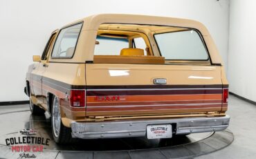 GMC-Jimmy-1979-SUV-11