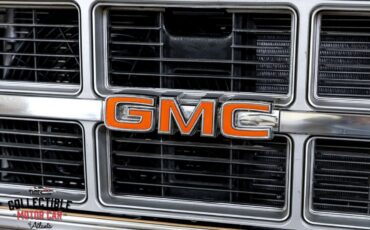 GMC-Jimmy-1979-SUV-36