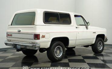 GMC-Jimmy-1986-SUV-12