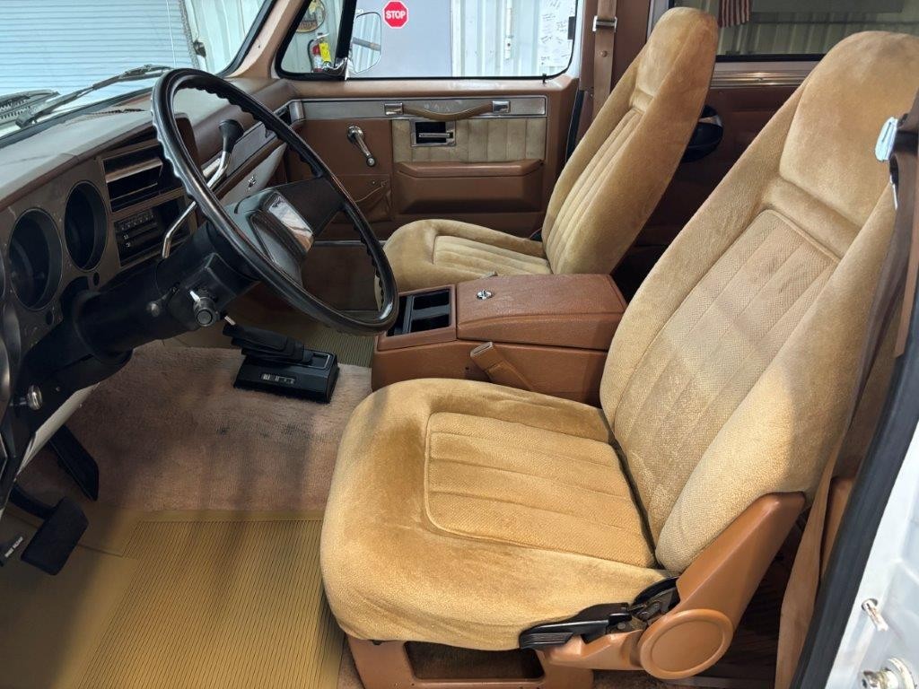GMC-Jimmy-1988-16