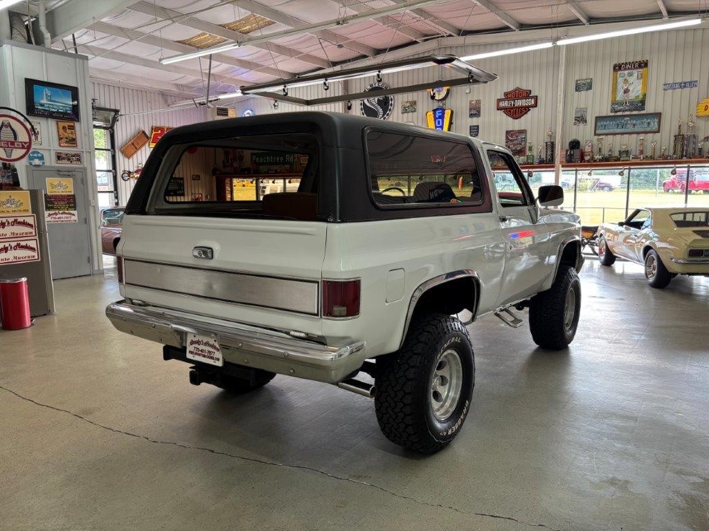 GMC-Jimmy-1988-4