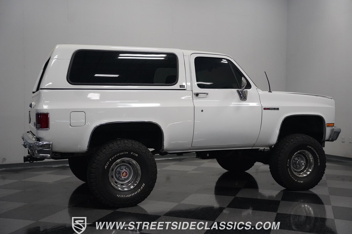 GMC-Jimmy-1991-SUV-16