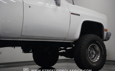 GMC-Jimmy-1991-SUV-32