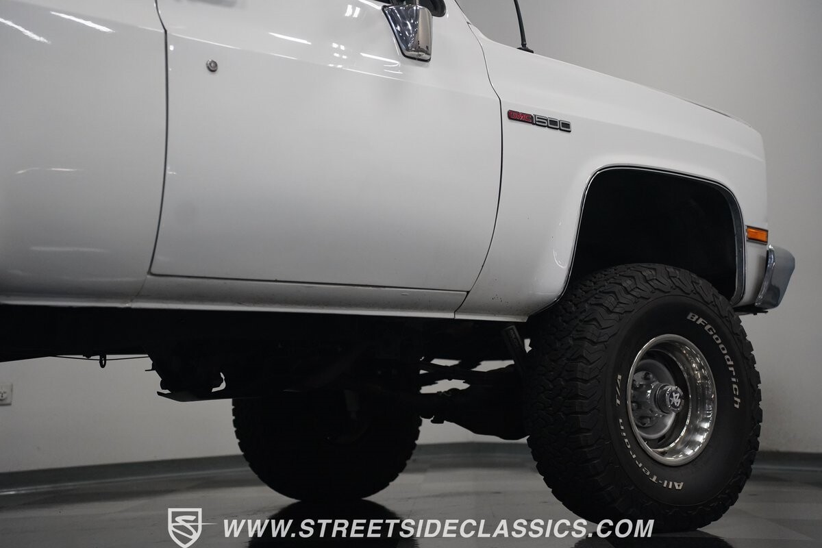 GMC-Jimmy-1991-SUV-32