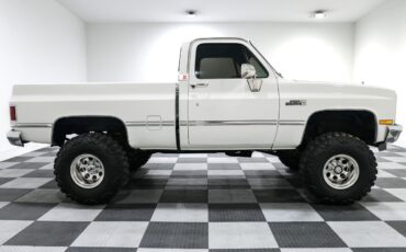 GMC-K15-1985-Pickup-Truck-7