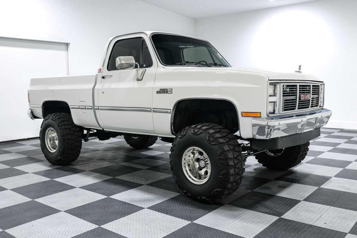 GMC-K15-1985-Pickup-Truck