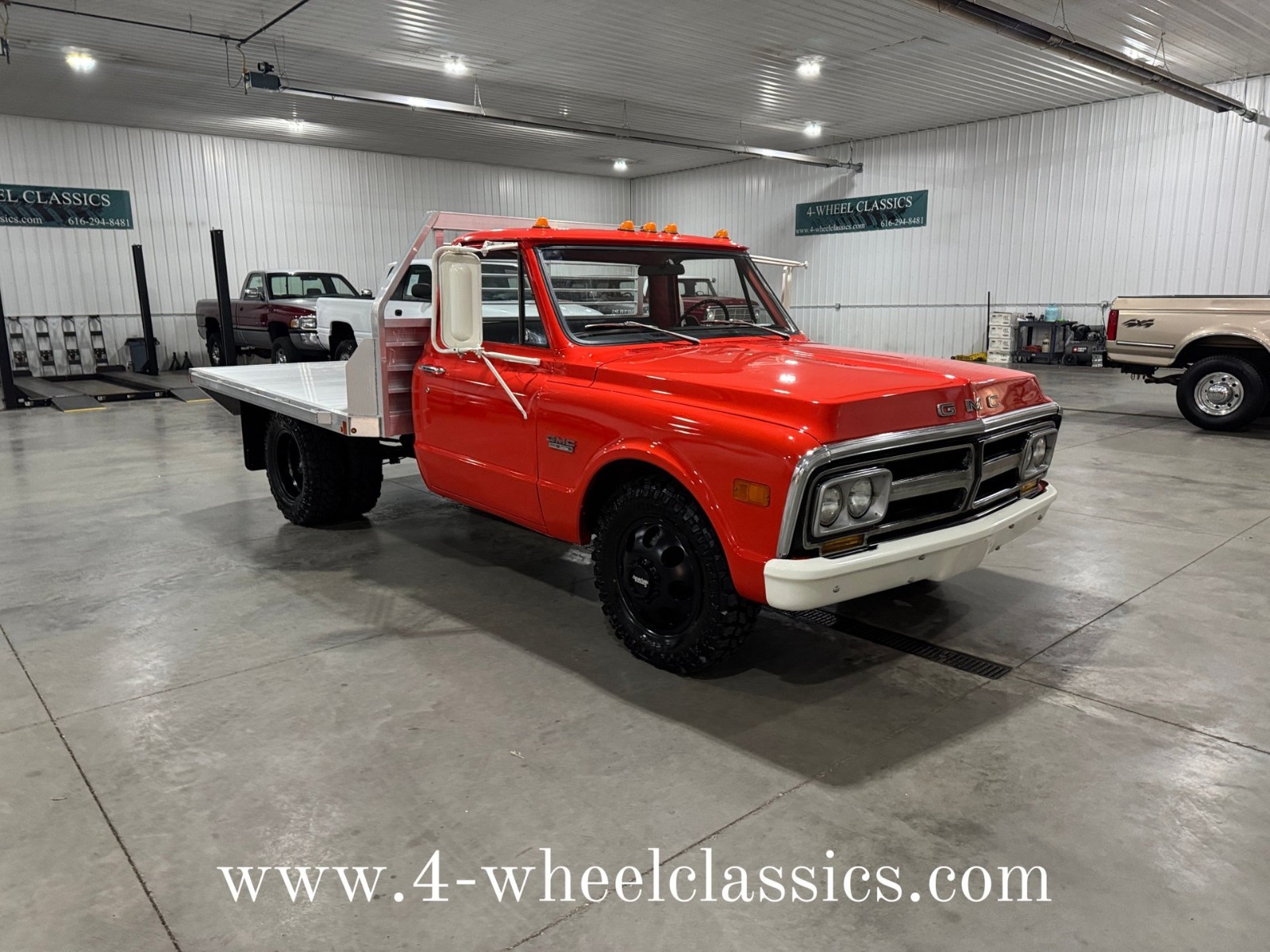 GMC-Other-1972-Standard-Cab-Pickup-3