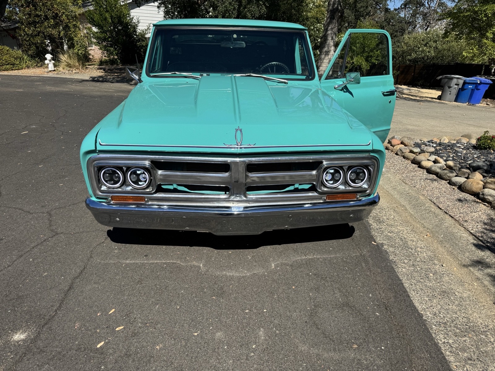 GMC-Pickup-1971-10