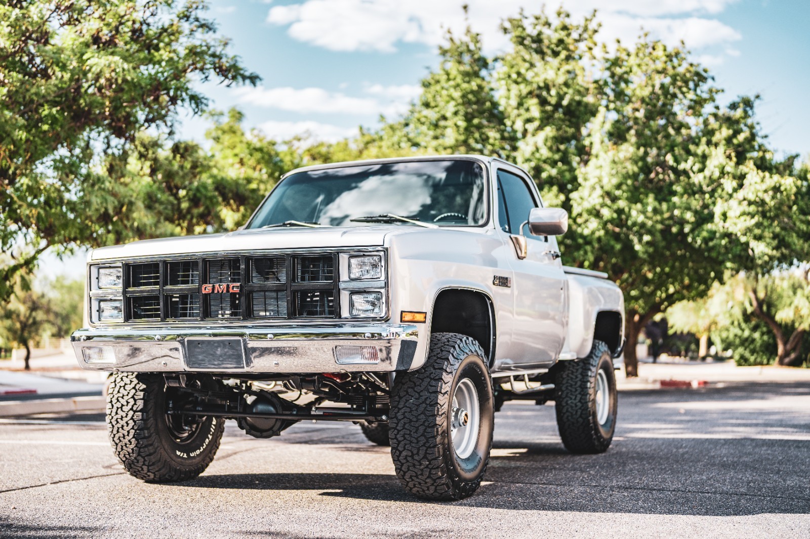 GMC-Sierra-1500-1982-Stepside-1