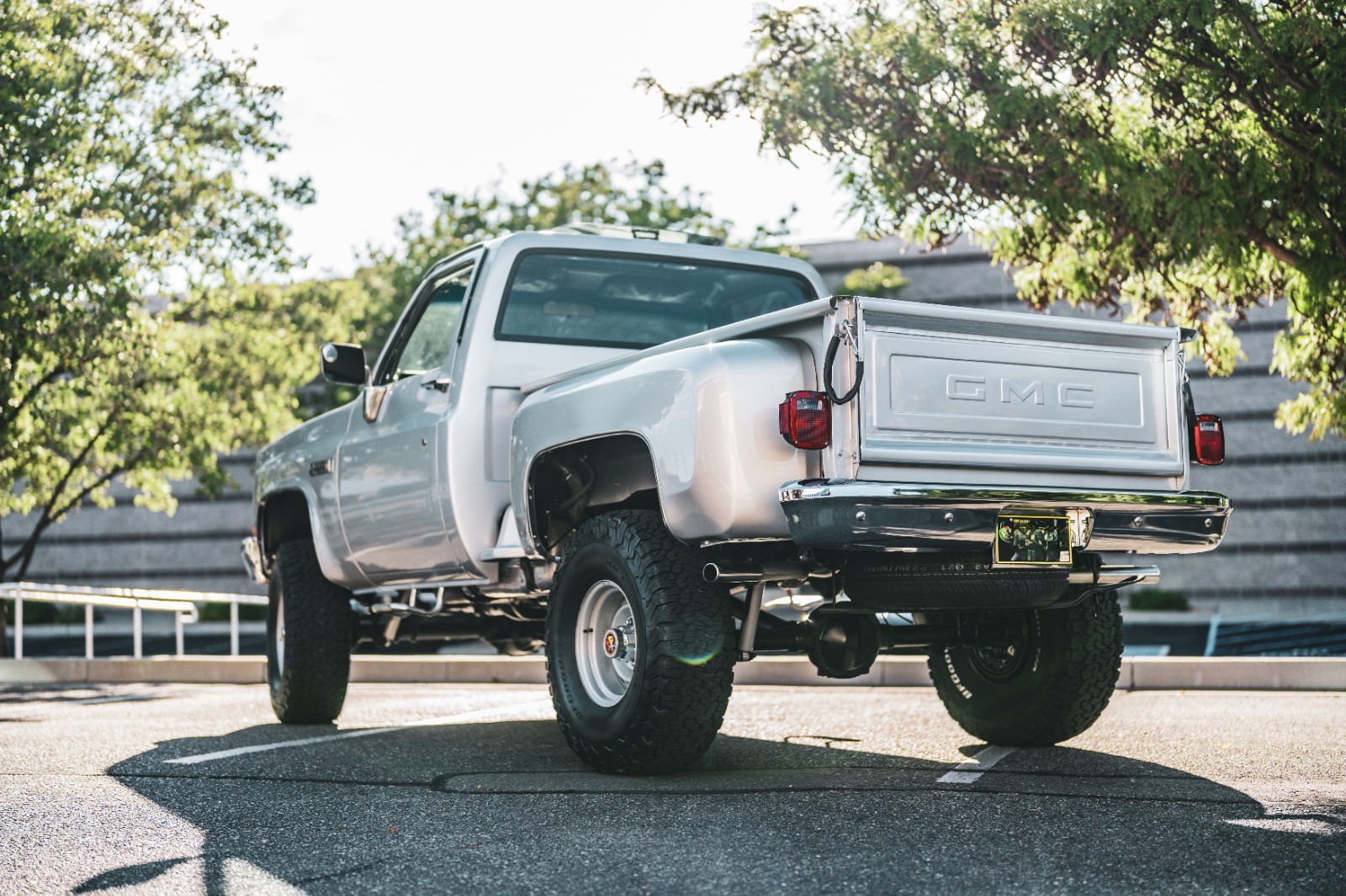 GMC-Sierra-1500-1982-Stepside-25