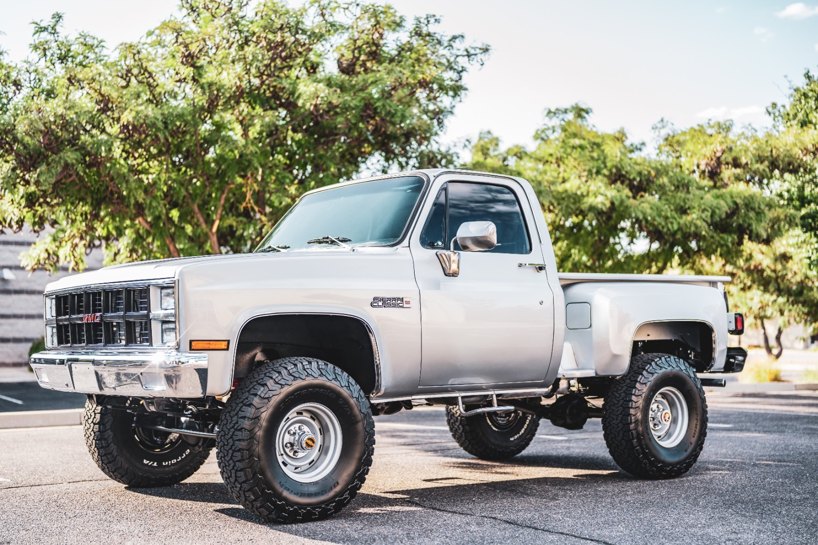 GMC-Sierra-1500-1982-Stepside-3
