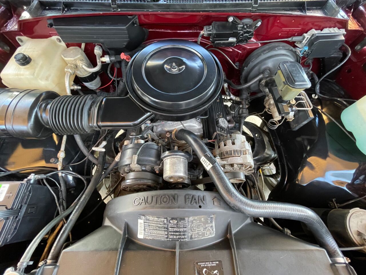 GMC-Sierra-1500-1988-Pickup-Truck-33