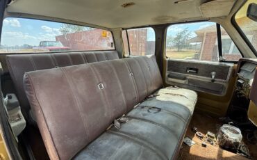 GMC-Sierra-1976-17